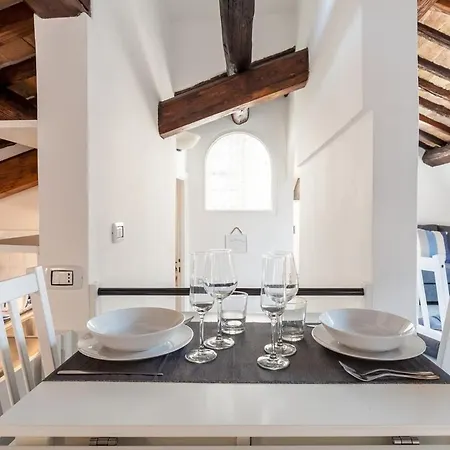 شقة Renovated Luxury Sweet Penthouse - Campo Dei Fiori روما
